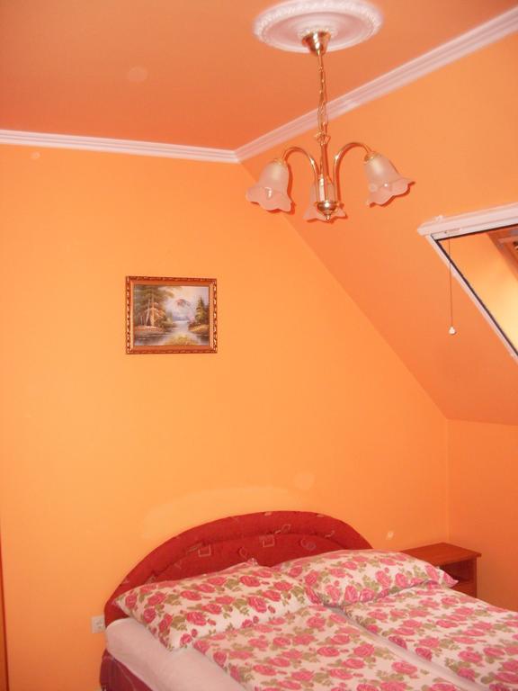 Lala Apartmanok Балатонбоглар Экстерьер фото