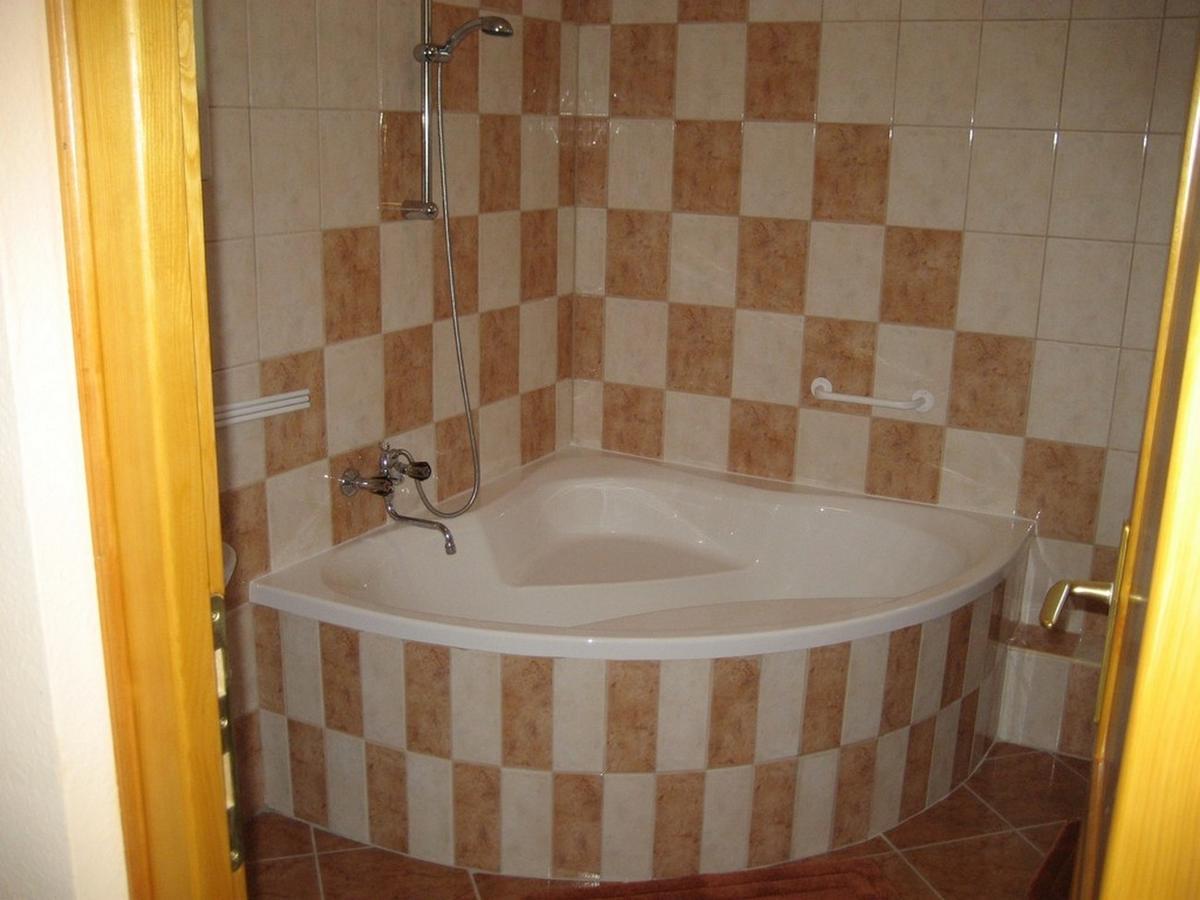 Lala Apartmanok Балатонбоглар Экстерьер фото